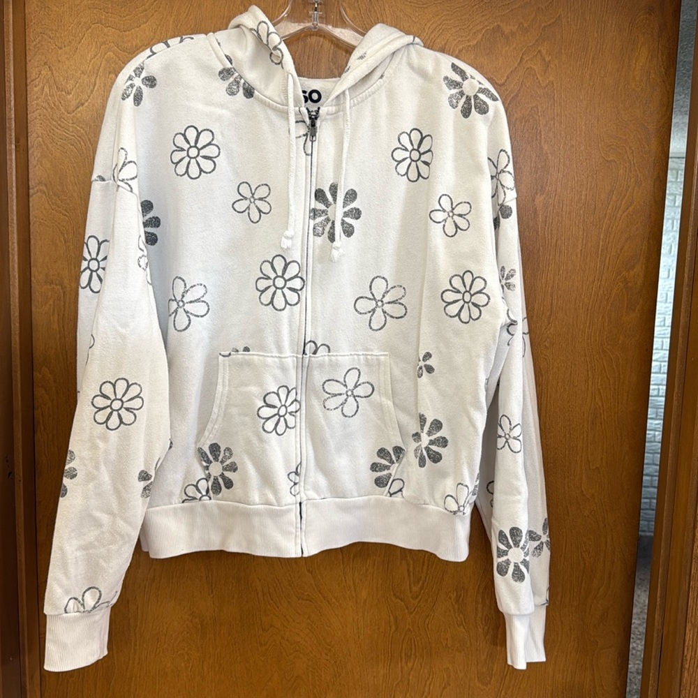Juniors hoodie